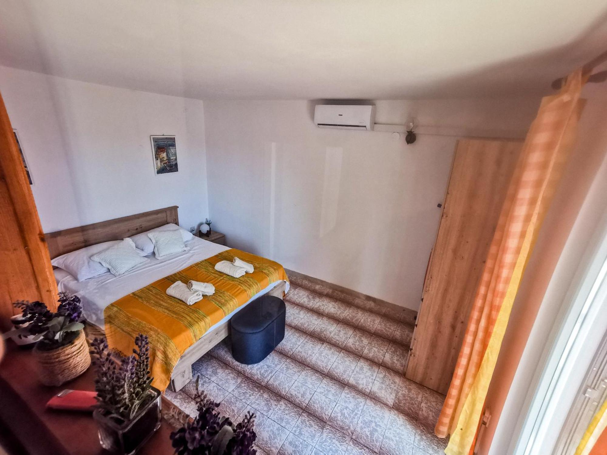 Apartment Damir